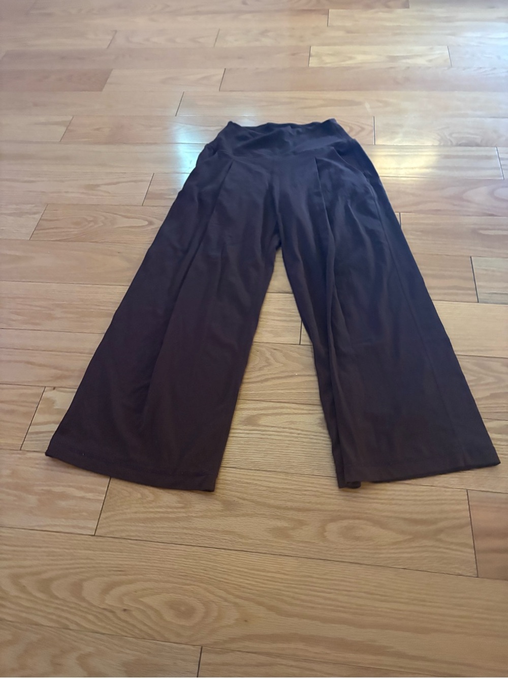 lululemon athletica Wide Leg Pants in Dark Brown
